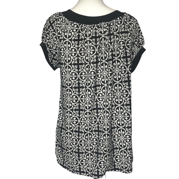 Goddess Black and White Patterned Short Sleeve Top Size Petite XL - Picture 8 of 12
